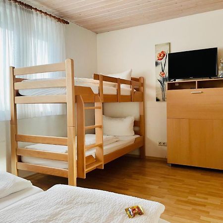 Gastehaus Gluck Wir Haben Immer Eintrittskarten Fur Den Europa-Park Fur Sie! Hotel Rust Kültér fotó